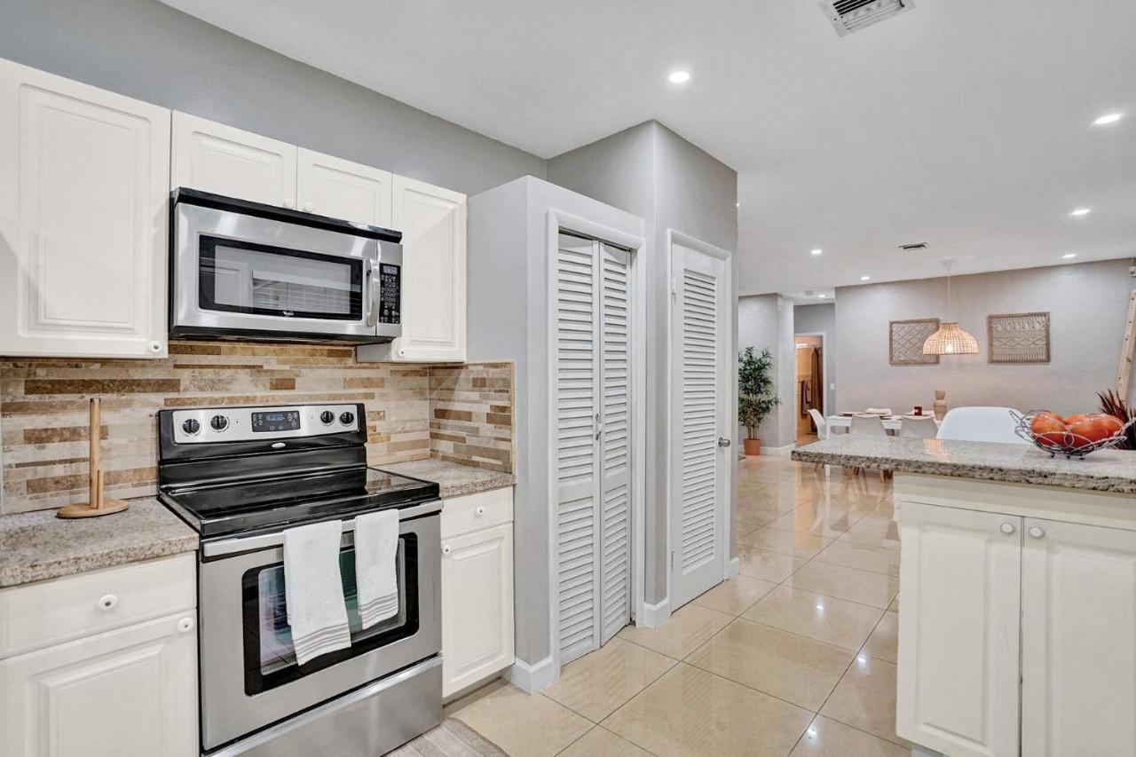 Villa Luxury Rattan Getaway Miami Exterior foto